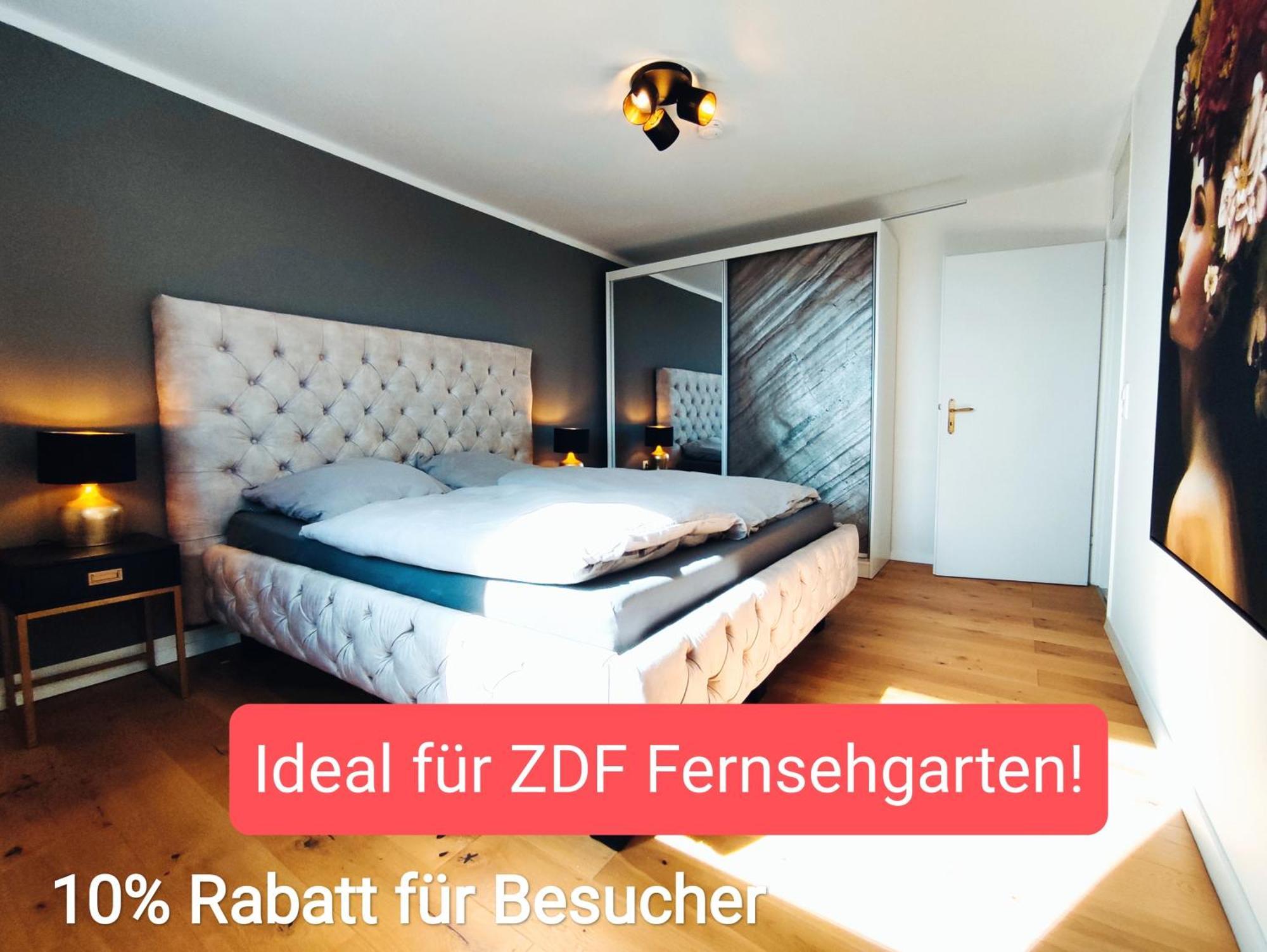 Penthouse-Feeling Bei Zdf - Straba Zur Innenstadt Maguncia Exterior foto